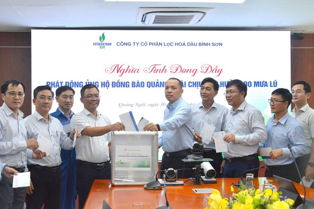 Những tấm l&ograve;ng BSR đến với người d&acirc;n v&ugrave;ng lũ - Ảnh 3.