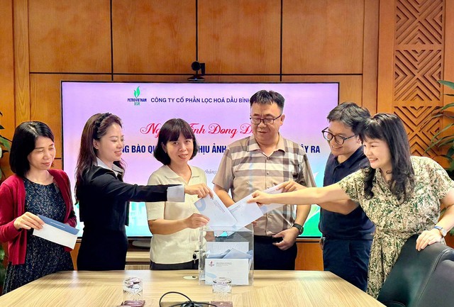 Những tấm l&ograve;ng BSR đến với người d&acirc;n v&ugrave;ng lũ - Ảnh 4.