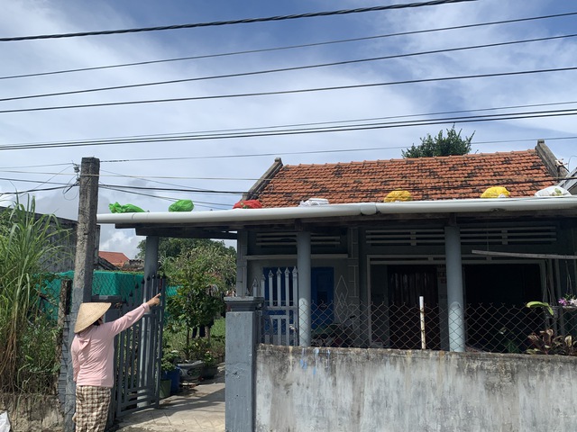 Ứng phó bão số 13: Người dân Đắk Lắk gia cố nhà cửa, di dời tôm hùm - Ảnh 3.