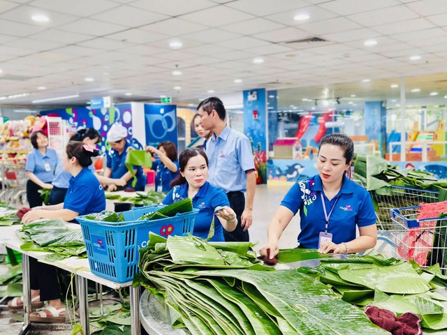 Saigon Co.op lan tỏa gi&aacute; trị &lsquo;M&igrave;nh v&igrave; mọi người-Mọi người v&igrave; m&igrave;nh&rsquo; giữa b&atilde;o lũ - Ảnh 3.