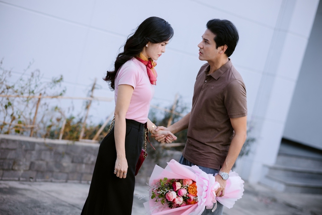 Thanh Hằng - Thanh Ngọc - Ng&acirc;n Quỳnh hội tụ trong 'Những đứa con kh&aacute;c họ'- Ảnh 3.