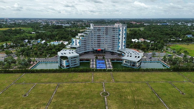 Nhiều s&aacute;ng kiến gi&uacute;p Vĩnh Long n&acirc;ng cao chỉ số đổi mới s&aacute;ng tạo cấp địa phương - Ảnh 4.