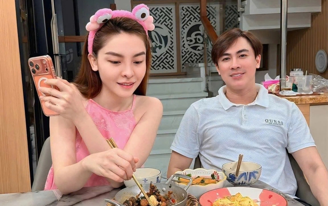 Hồ Việt Trung nói về bạn gái tin đồn Sara Trương Tuyền - Ảnh 1.