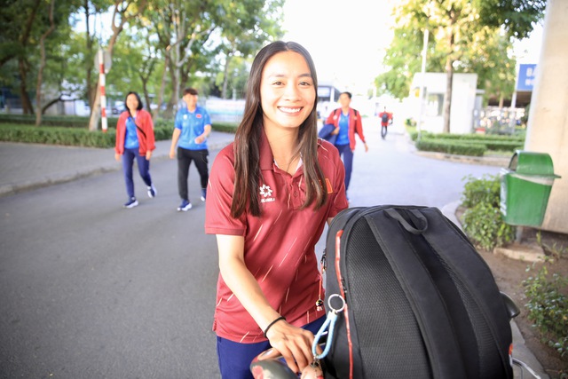 Đội tuyển nữ Việt Nam về nước, HLV Mai Đức Chung tiết lộ điều bất ngờ- Ảnh 7.