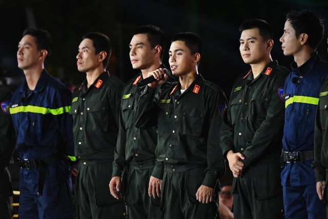 Mono thay đổi ra sao sau 'Chiến sĩ quả cảm'? - Ảnh 1.