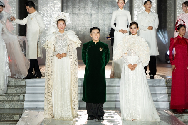 'Hot boy cải lương' Quách Phú Thành 'lột xác' ở tuổi 20 - Ảnh 8.