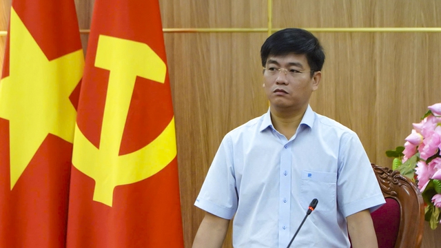 Tàu mắc cạn Star Bueno chở 175 . 000 Tấn quặng sắt tại Dung Quất cần xử lý khẩn cấp - Ảnh 3. Tàu mắc cạn Star Bueno chở 175 . 000 Tấn quặng sắt tại Dung Quất cần xử lý khẩn cấp - Ảnh 3.