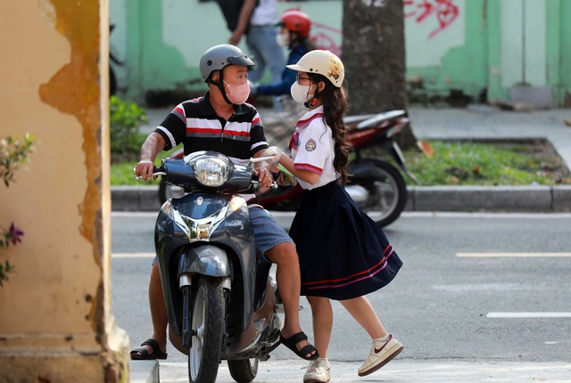 Cưỡng ép con học tập quá sức sẽ bị phạt: Những điều phụ huynh cần lưu ý - Ảnh 3.