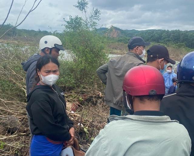 Quảng Trị: Tìm thấy thi thể người phụ nữ bị nước cuốn khi vượt qua ngầm tràn - Ảnh 1.