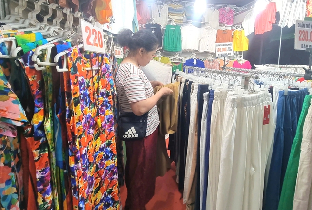 Hoàn thành dữ liệu về hộ kinh doanh trước ngày 15.11- Ảnh 2. Hoàn thành dữ liệu về hộ kinh doanh trước ngày 15.11- Ảnh 2.