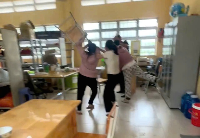 - Ảnh 1. - Ảnh 1.