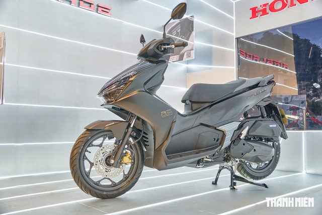 Honda SH v&agrave; Air Blade mới b&aacute;n tại Việt Nam, khởi điểm từ 42 v&agrave; 78 triệu - Ảnh 2.