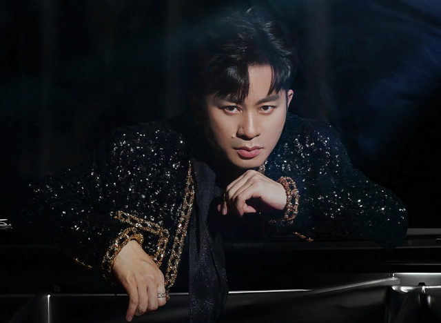 Ca sĩ Tùng Dương: Tôi không thể hát nhạc xưa theo lối hát như anh Tuấn Ngọc- Ảnh 1. Ca sĩ Tùng Dương: Tôi không thể hát nhạc xưa theo lối hát như anh Tuấn Ngọc- Ảnh 1.