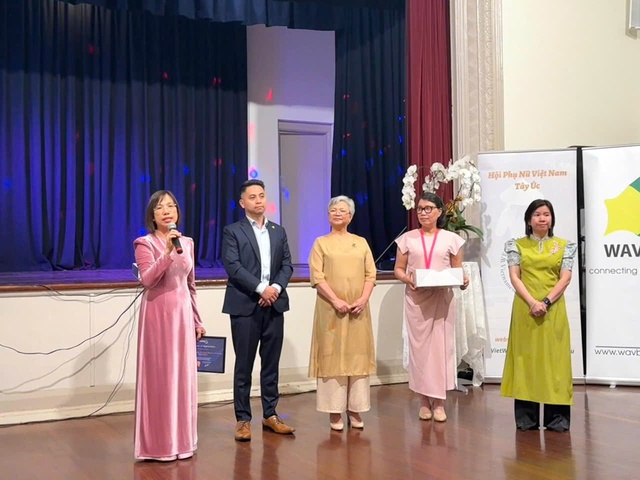 Phụ nữ Việt tại Tây Úc gây quỹ hỗ trợ đồng bào: Gửi yêu thương về quê hương - Ảnh 5. Phụ nữ Việt tại Tây Úc gây quỹ hỗ trợ đồng bào: Gửi yêu thương về quê hương - Ảnh 5.