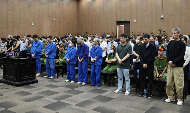 Nữ bị cáo Hàn Quốc tại khách sạn Pullman mong được khoan hồng để kết hôn - Ảnh 1. Nữ bị cáo Hàn Quốc tại khách sạn Pullman mong được khoan hồng để kết hôn - Ảnh 1.