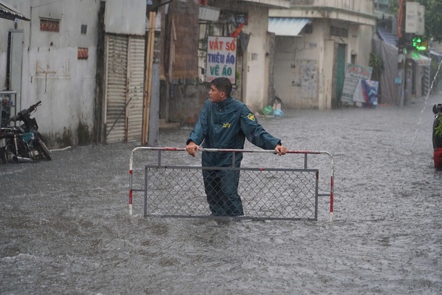 Sở X&acirc;y dựng TP.HCM n&oacute;i g&igrave; về lo ngại chồng ch&eacute;o giữa nhiều cơ quan chống ngập?- Ảnh 1.