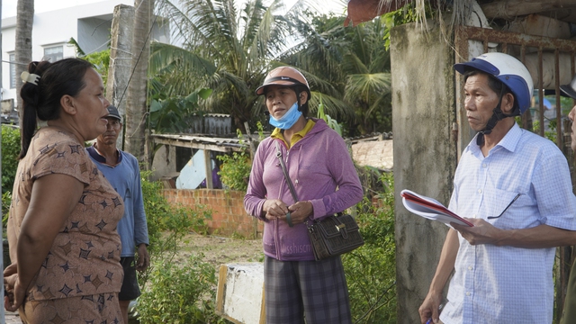 - Ảnh 1. Quảng Ngãi di dời 3.600 người dân ven biển Sa Huỳnh tránh bão Kalmaegi - Ảnh 1.