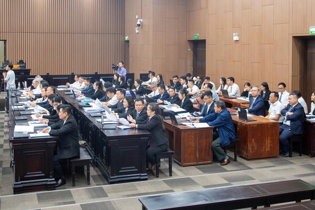 Vụ đánh bạc 2.500 tỉ tại King Club: Luật sư đề nghị giảm nhẹ hình phạt cho các bị cáo- Ảnh 3. Vụ đánh bạc 2.500 tỉ tại King Club: Luật sư đề nghị giảm nhẹ hình phạt cho các bị cáo- Ảnh 3.