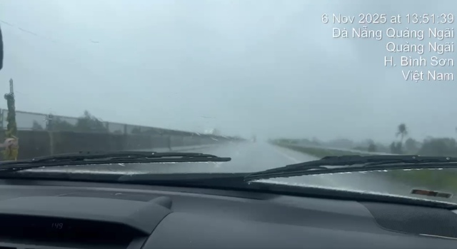 Cấm cao tốc Đ&agrave; Nẵng - Quảng Ng&atilde;i từ 18 giờ 30 h&ocirc;m nay- Ảnh 1.