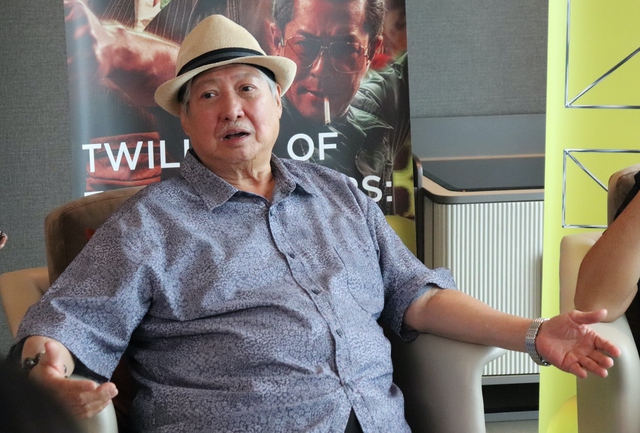 Hồng Kim Bảo tiết lộ tình hình sức khỏe sau hình ảnh ngồi xe lăn ở TP.HCM- Ảnh 2. Hồng Kim Bảo tiết lộ tình hình sức khỏe sau hình ảnh ngồi xe lăn ở TP.HCM- Ảnh 2.