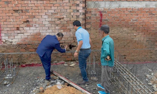 Tranh c&atilde;i việc giao quyền cưỡng chế cho văn ph&ograve;ng thừa ph&aacute;t lại- Ảnh 1.