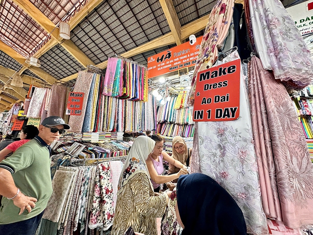 Tin tức đặc biệt trên báo in Thanh Niên 8.11.2025- Ảnh 1. Tin tức đặc biệt trên báo in Thanh Niên 8.11.2025- Ảnh 1.