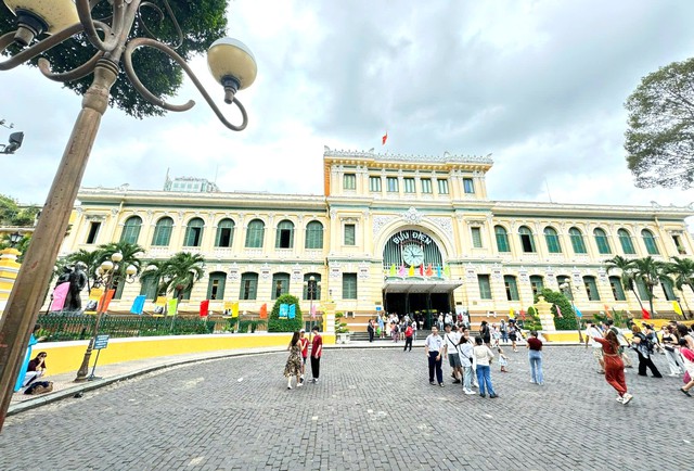 Bưu điện TP.HCM hoàn thiện hồ sơ xếp hạng di tích kiến trúc nghệ thuật - Ảnh 1.