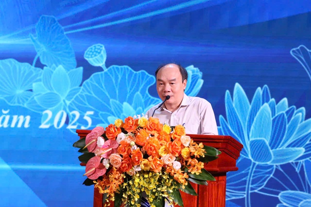 Những tấm huy chương Olympic 'không chỉ để treo trong tủ kính' - Ảnh 2.