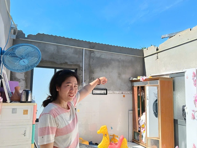 Nhà tốc mái, 7 người co ro trong nhà vệ sinh suốt đêm giữa bão Kalmaegi - Ảnh 4.