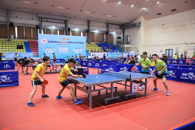 Tưng bừng khai mạc giải bóng bàn Báo Hà Nội mới 2025- Ảnh 1.