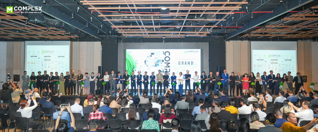 Khai trương Trung tâm giải pháp nội thất MComplex rộng 12.000 m2 tại Royal City, Hà Nội - Ảnh 1.