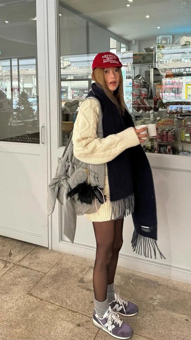 Giữ ấm mà vẫn khoe dáng chuẩn với quần tất mùa thu đông Giữ ấm mà vẫn khoe dáng chuẩn với quần tất mùa thu đông- Ảnh 3.