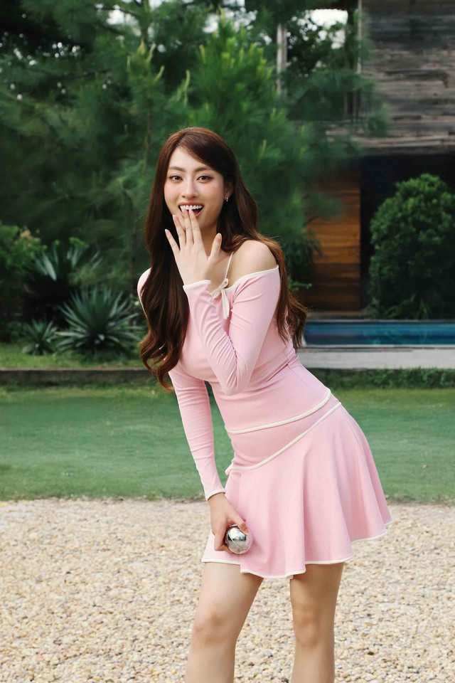 Hoa hậu và thương hiệu thời trang riêng- Ảnh 3.