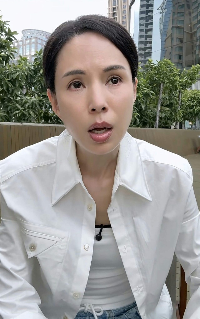 Những ngày tồi tệ nhất trong cuộc đời của Lý Nhược Đồng - Ảnh 1.