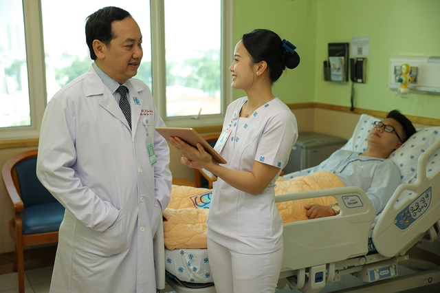 TP.HCM trong kỷ nguyên số: Trợ lý AI và số hóa ở bệnh viện - Ảnh 1.