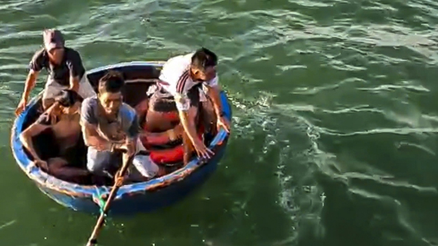 Tìm thấy người thứ 2 trong vụ 3 người mất tích ở đặc khu Lý Sơn - Ảnh 2.