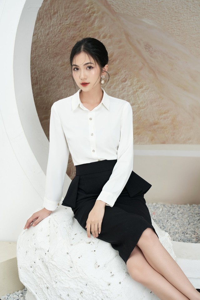 Áo sơ mi cổ đức 'tái sinh' vẻ ngoài thanh lịch chuẩn quý cô- Ảnh 4.