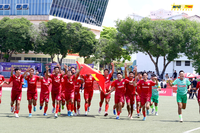 TV360 trực tiếp vòng chung kết bóng rổ và giải bóng đá nam sinh viên toàn quốc- Ảnh 2. TV360 trực tiếp vòng chung kết bóng rổ và giải bóng đá nam sinh viên toàn quốc- Ảnh 2.