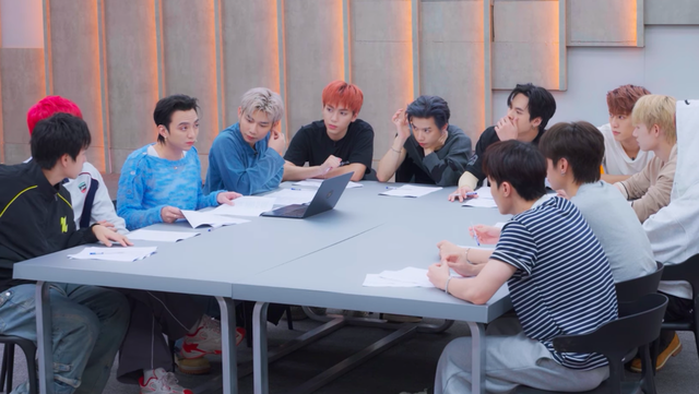 Soobin d&ugrave;ng đặc quyền để cứu nguy cho đ&agrave;n em - Ảnh 1.