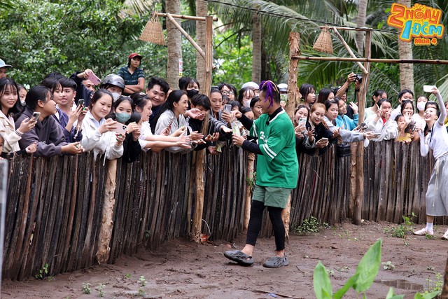 2 Ngày 1 Đêm: 4 mùa giữ vững bản sắc, chạm gần hơn với khán giả Việt- Ảnh 1. 2 Ngày 1 Đêm: 4 mùa giữ vững bản sắc, chạm gần hơn với khán giả Việt- Ảnh 1.