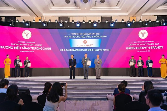 LOTTE MART : 17 năm n&acirc;ng tầm trải nghiệm mua sắm v&agrave; lan tỏa ti&ecirc;u d&ugrave;ng xanh- Ảnh 4.