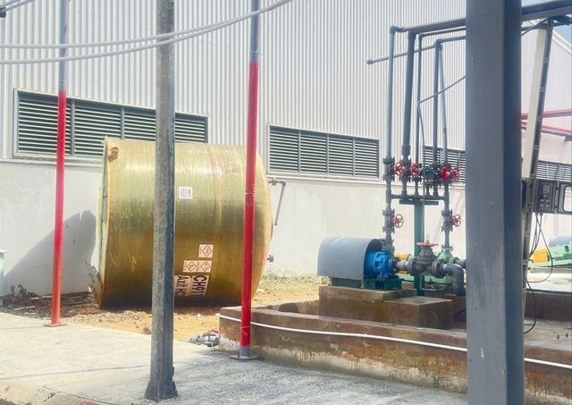 Nổ bình chứa a xít tại công ty Cổ phần HC Bảo Lâm khiến 2 công nhân thiệt mạng - Ảnh 2. Nổ bình chứa a xít tại công ty Cổ phần HC Bảo Lâm khiến 2 công nhân thiệt mạng - Ảnh 2.