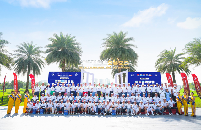 Kh&eacute;p lại Giải Golf ng&agrave;nh nh&ocirc;m - k&iacute;nh - cửa to&agrave;n quốc 2025: gắn kết, lan tỏa - Ảnh 1.