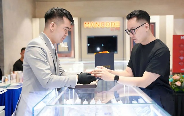 Fortune vinh danh PNJ &lsquo;C&ocirc;ng ty tốt nhất để l&agrave;m việc ở Đ&ocirc;ng Nam &Aacute; 2025&rsquo; - Ảnh 4.