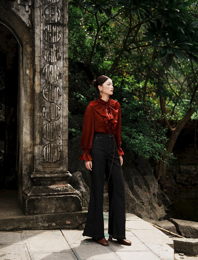 Diện áo cổ trụ để vừa thanh lịch, vừa khoe được thần thái sang chảnh- Ảnh 7.