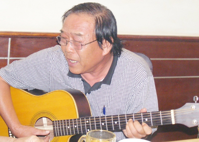 Nhạc sĩ Đynh Trầm Ca đã xuôi hồn về 'sông quê'- Ảnh 1. Nhạc sĩ Đynh Trầm Ca đã xuôi hồn về 'sông quê'- Ảnh 1.