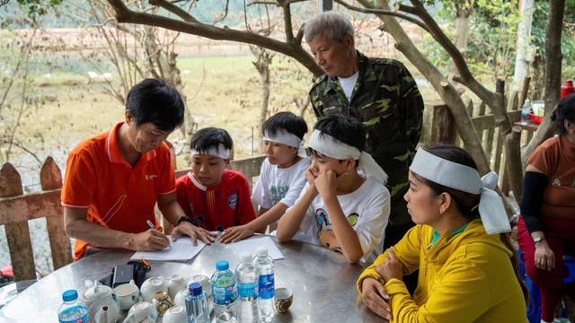 Quỹ Khởi sự từ t&acirc;m c&ugrave;ng B&aacute;o Thanh Ni&ecirc;n hỗ trợ người d&acirc;n v&ugrave;ng lũ Đắk Lắk - Ảnh 5.