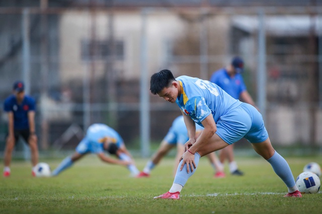 U.23 Việt Nam tập buổi đầu ti&ecirc;n tại Th&aacute;i Lan, điều &iacute;t biết về s&acirc;n b&atilde;i... - Ảnh 11.