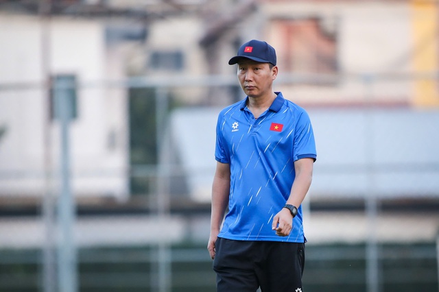 U.23 Việt Nam tập buổi đầu ti&ecirc;n tại Th&aacute;i Lan, điều &iacute;t biết về s&acirc;n b&atilde;i... - Ảnh 17.