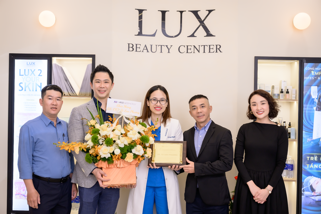 Bác sĩ Tô Lan Phương được Merz Aesthetics được công nhận Trainer chính thức năm 2026 - Ảnh 1.